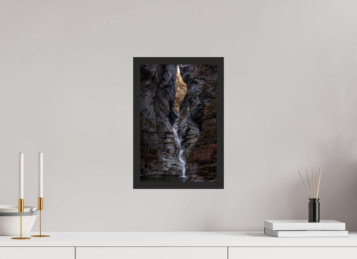 10 x 15″, Gallery Frame Threading the Needle