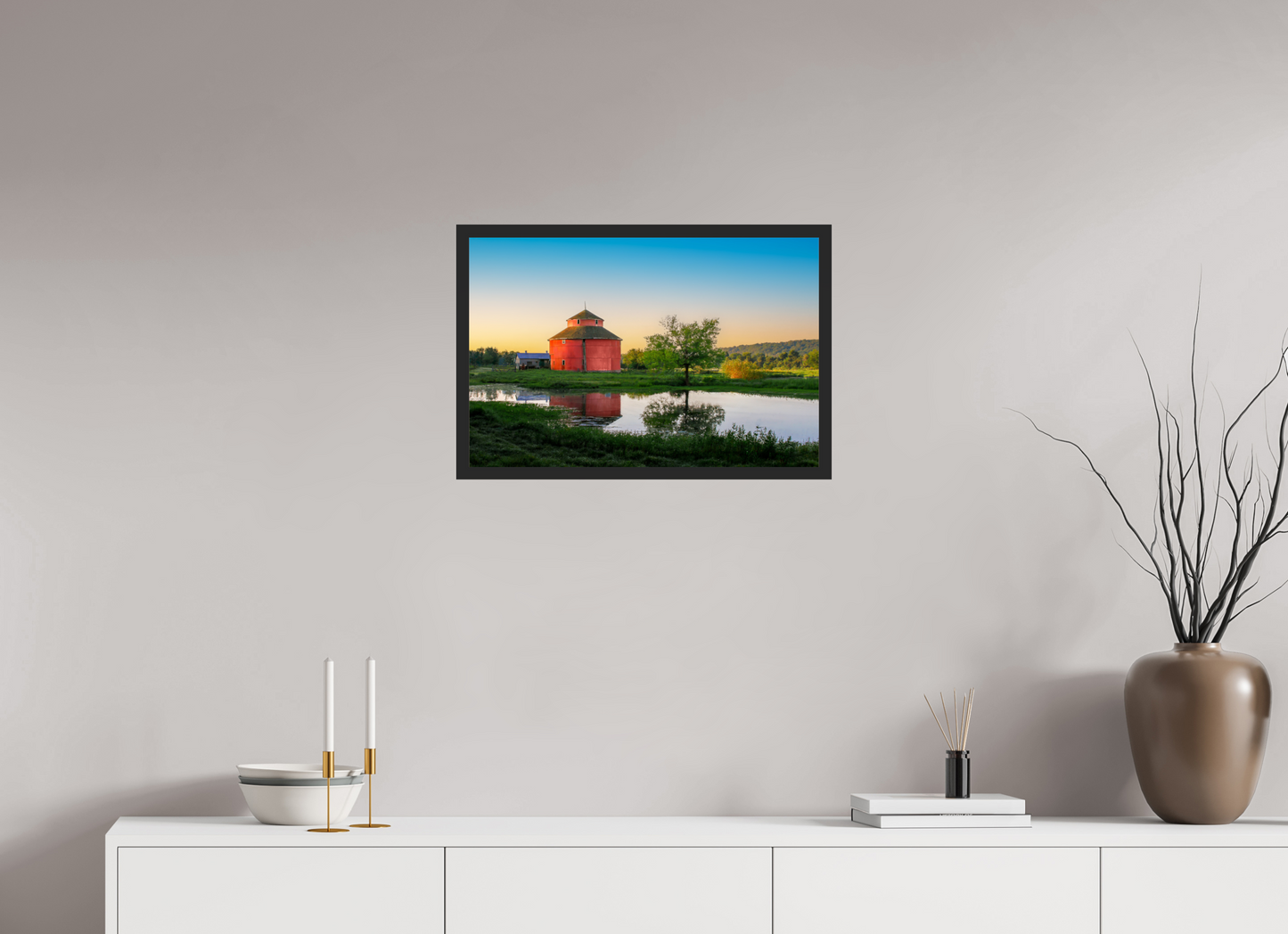 24 x 16″, Gallery Frame Round Barn