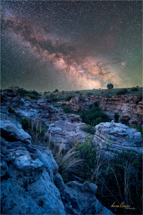Main image Between Stone and Stars